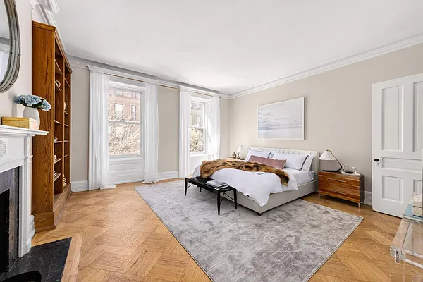 Rented by Sotheby's International Realty | media 19