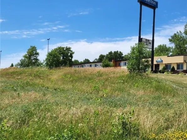 1705 W 19th St S, Newton, IA 50208