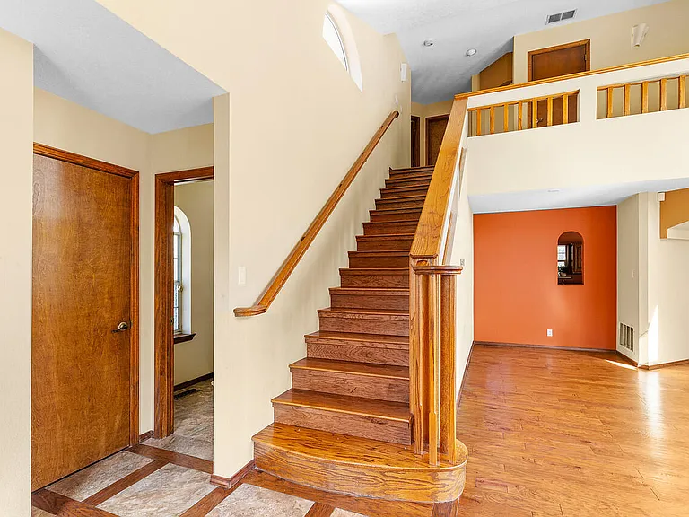 9441 Allande Rd NE — Photo 16