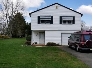 97 Berger St, Somerset, NJ