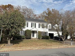 13650 S Springs Dr, Clifton, VA 20124