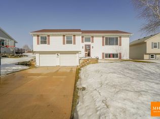 804 Brookview Trl, Mount Horeb, WI 53572