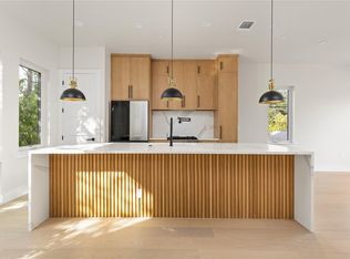 100 W Odell St #3, Austin, TX 78752
