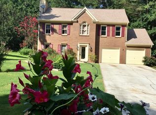 201 Leigh Kay Dr, Lawrenceville, GA 30046