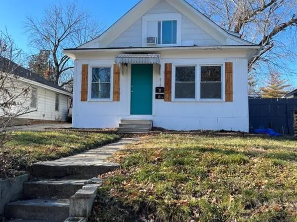 810 S Hardy Ave, Independence, MO 64053