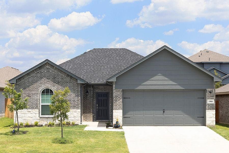 1st image of 10161 Manzanilla Ave