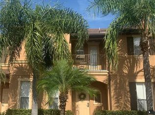 560 Calabria Ave, Davenport, FL 33897