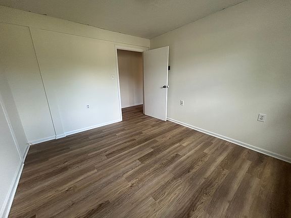 3rd image of 515 White Horse Pike Suite A