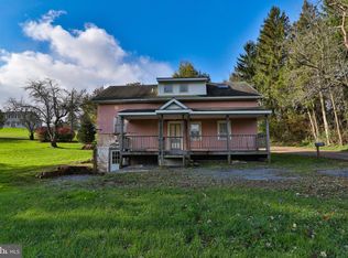 4951 Spruce St, Schnecksville, PA 18078