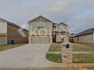 621 Saint James Pl, Newcastle, OK 73065
