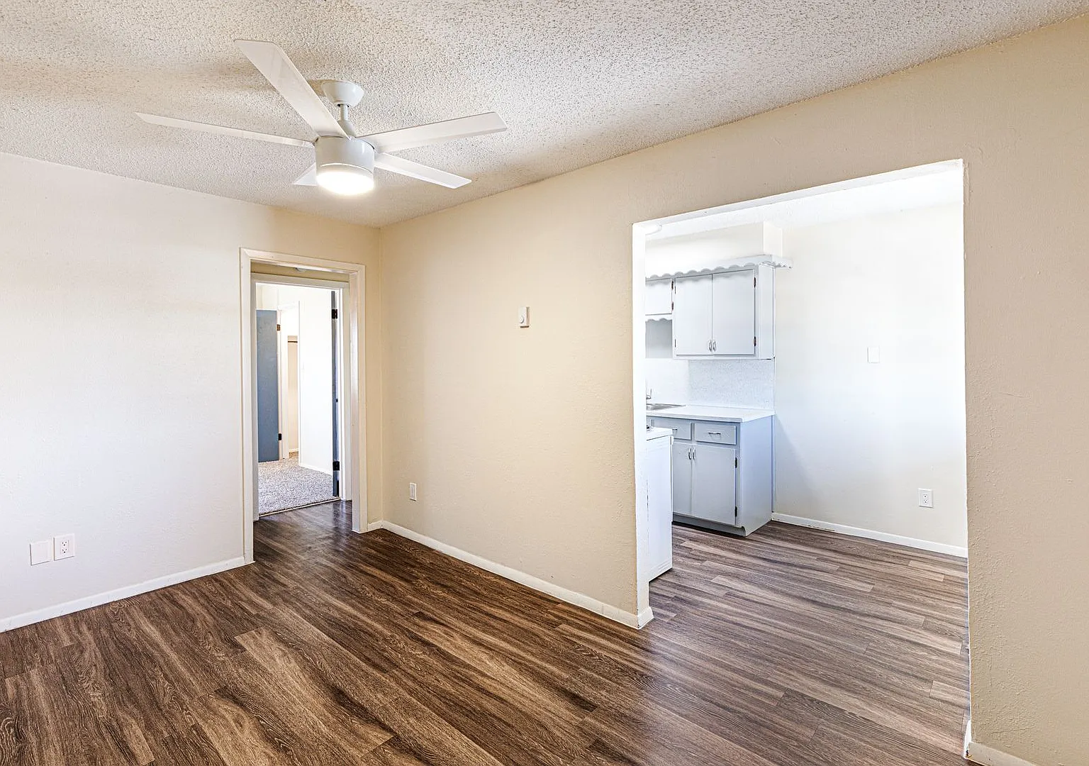 2509 NW 20th St — Photo 2