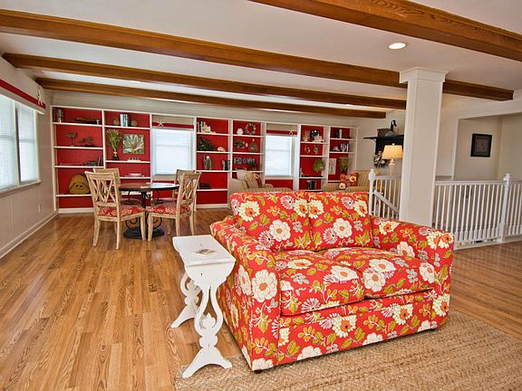 5th image of 202 Money Island Dr APT A