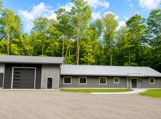 10671 Us Highway 31, Interlochen, MI 49643