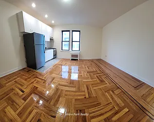 Rented by Metro Park Realty Inc