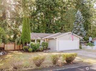 1504 NW Lakehill Cir, Silverdale, WA 98383