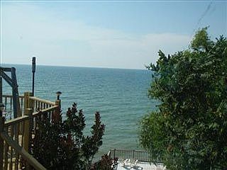 2nd image of 29109 Cresthaven Dr