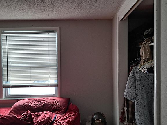 2nd image of 2317 Tremaine Dr APT B