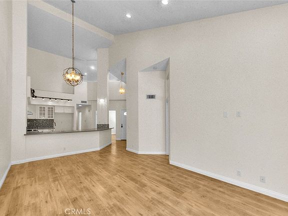 3rd image of 2929 Crape Myrtle Cir