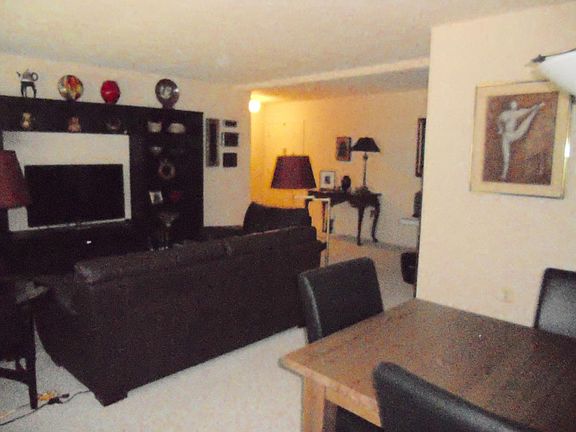 4th image of 200 N Maple Ave APT 610