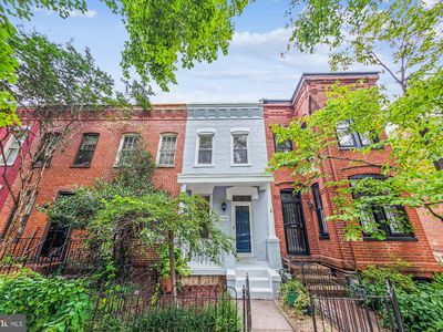 114 10th St SE, Washington, DC, 20003