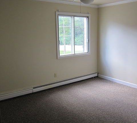 5th image of 115 Concord Pl APT 4