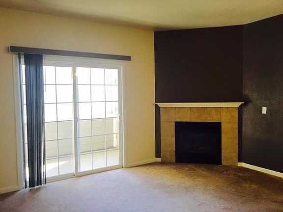 4th image of 1296 Lake Cir Unit C