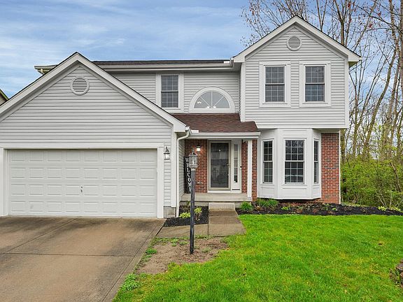 3rd image of 290 Pruden Dr