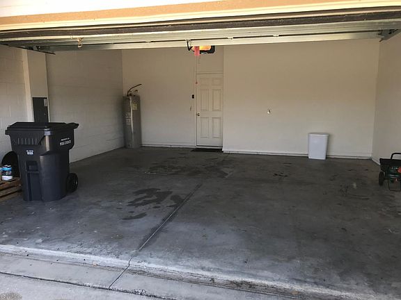 4th image of 157 Albany Dr