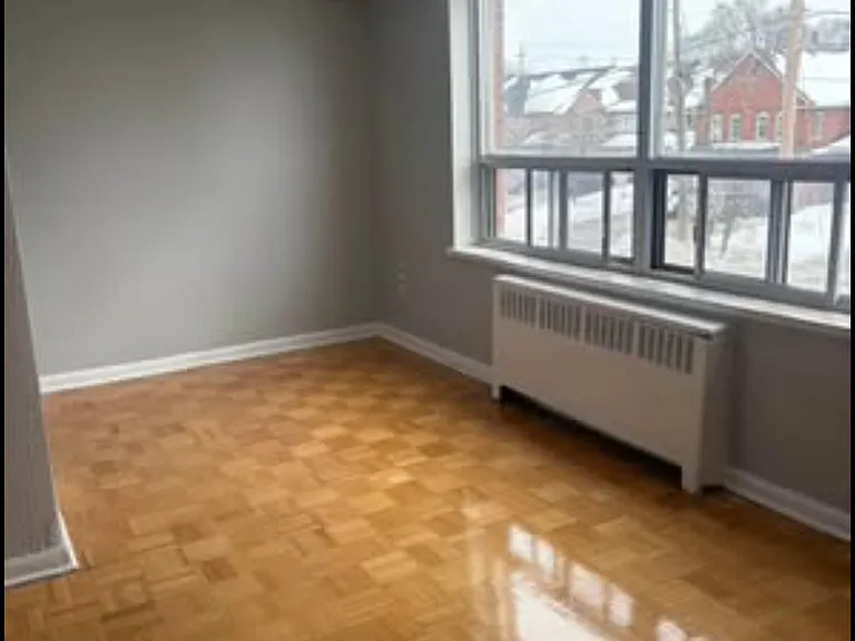 1385 Sheppard Ave W — Photo 23