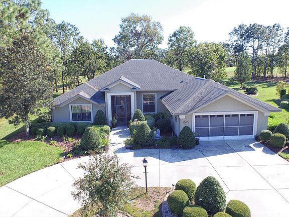 3rd image of 565 Lake Dr