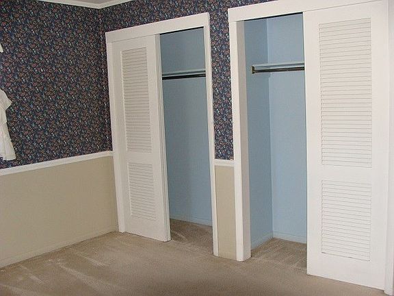 5th image of 15 Bluebird Ln