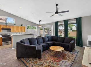 15427 S 16th Ave, Phoenix, AZ 85045
