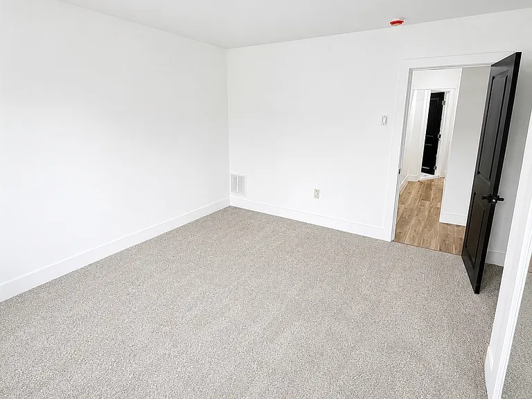 1209 Atlantic Ave — Photo 12