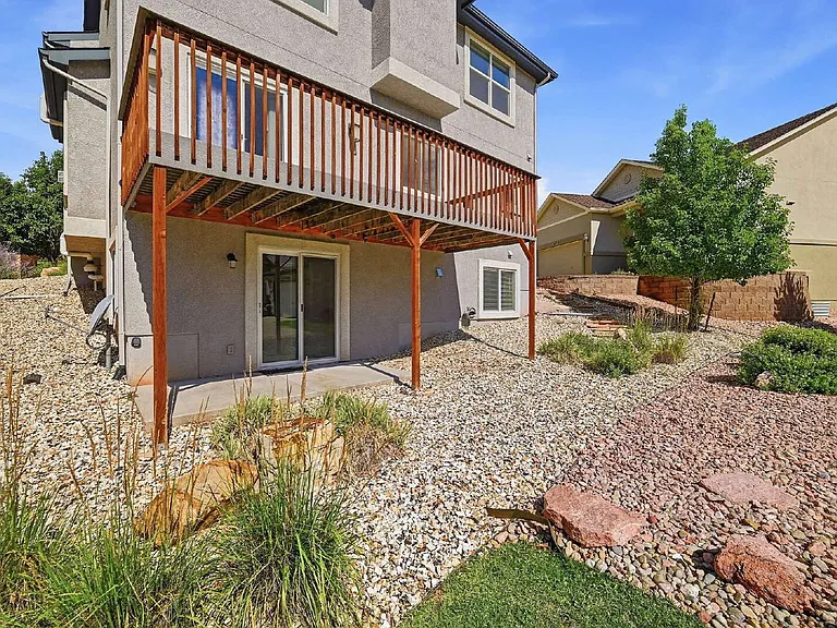 5671 Majestic Dr — Photo 39