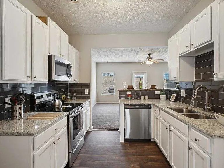 2361 Bigwood Trl — Photo 8