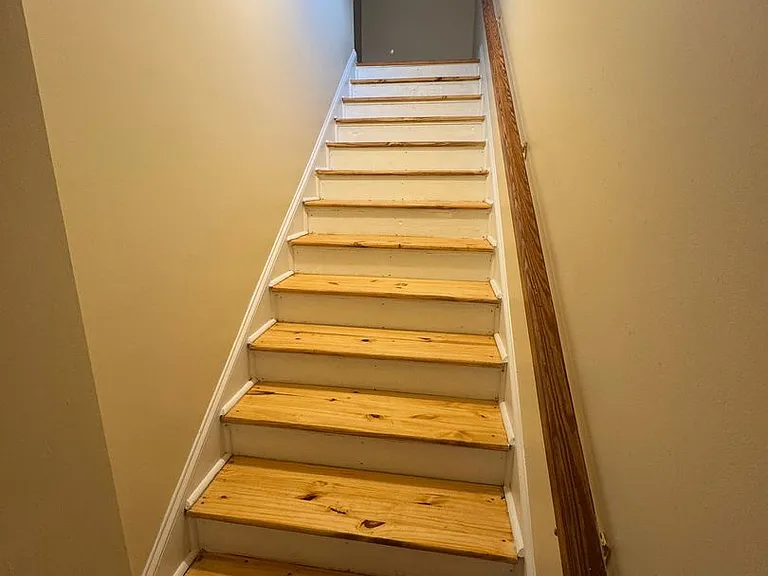 10 Olive St — Photo 19