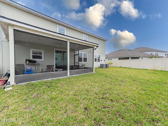 5th image of 15710 CHIR PINE Drive
