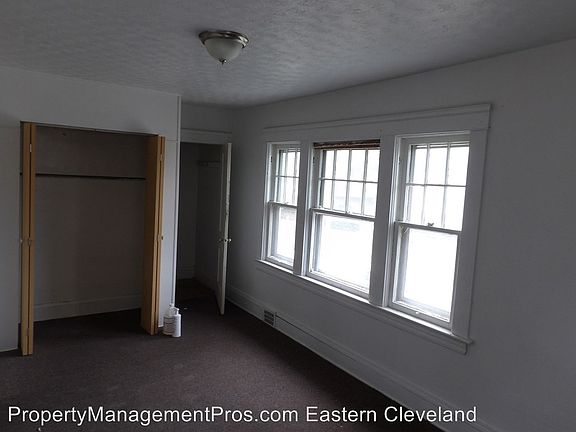 2nd image of 13400 Eaglesmere Ave