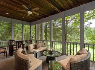 70 Rock Bridge Ct, Sapphire, NC 28774