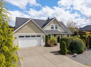 672 Lowrys Rd, Nanaimo, BC V9P 2R6