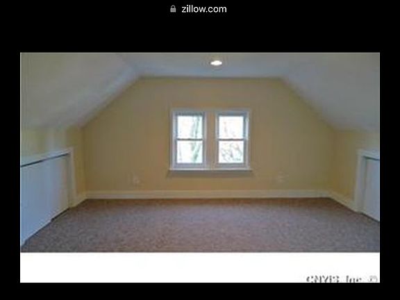 4th image of 114 Harwood Ave