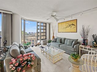 2101 Nuuanu Ave APT 2501, Honolulu, HI 96817