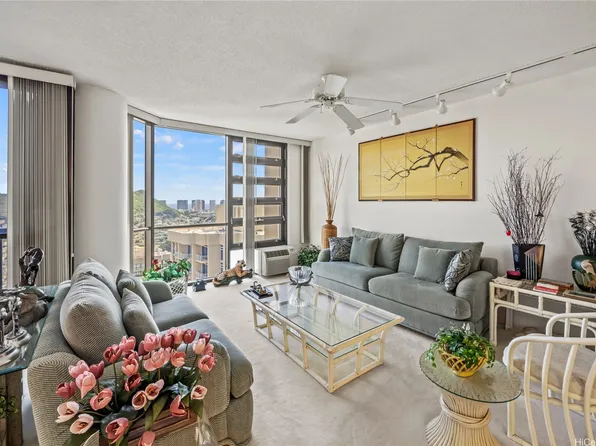 2101 Nuuanu Ave APT 2501, Honolulu, HI 96817