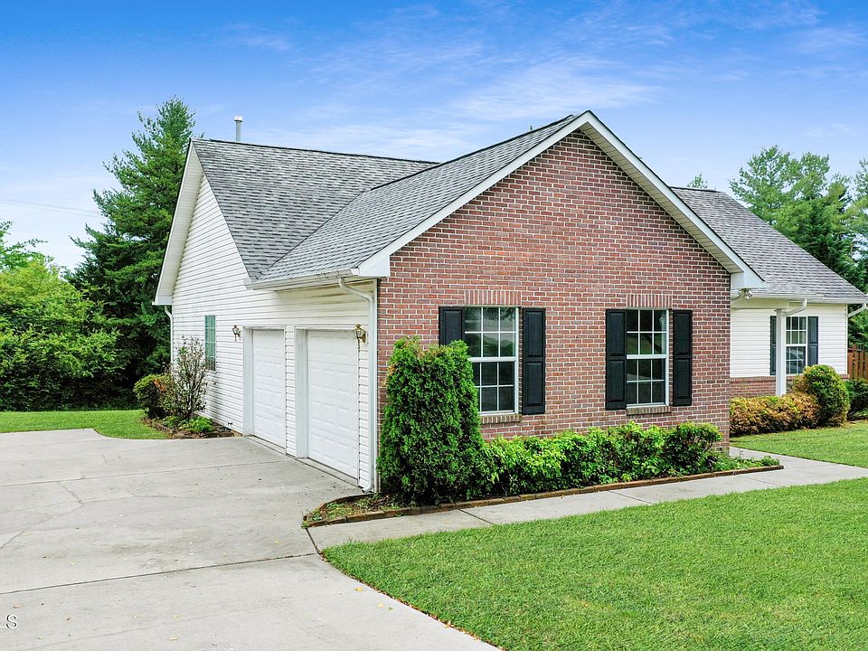 5520 Crooked Pine Ln, Knoxville, TN 37921 Zillow