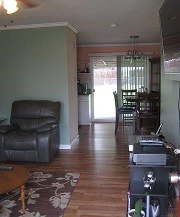 3rd image of 2461 Loyce Dr