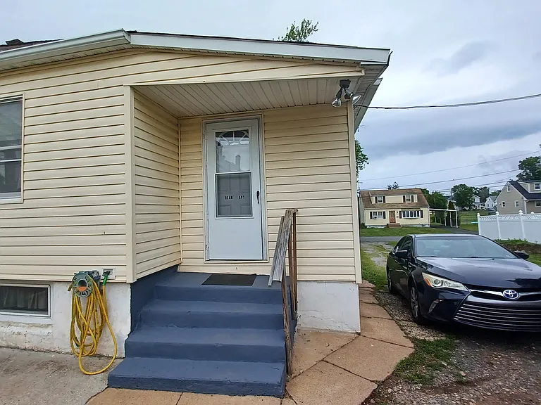 328 N 13th Ave #2 — Photo 10