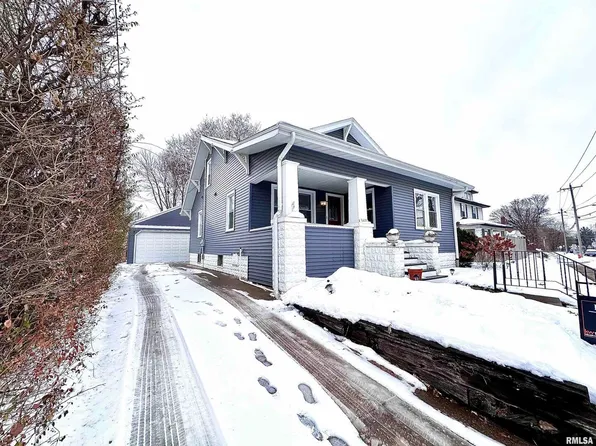 1611 25th St, Moline, IL 61265