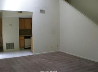 315 Spruce St APT B, College Station, TX 77840