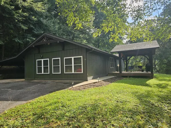 16 Arkansastrail, Cullowhee, NC 28723