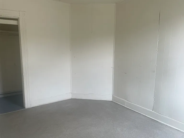 110 Main St #1 — Photo 2